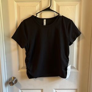 Lululemon sports t shirt